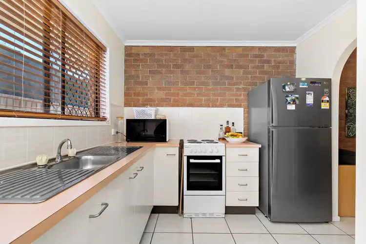 Fifth view of Homely unit listing, 3/9 Queen Street, Scarborough QLD 4020