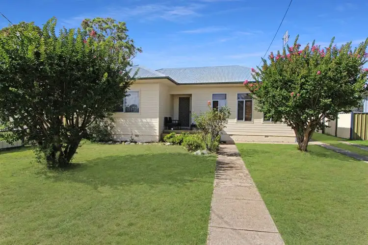 151 Miles Street, Tenterfield NSW 2372