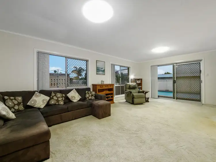 Third view of Homely house listing, 5 Suzanne Street, Wynnum West QLD 4178