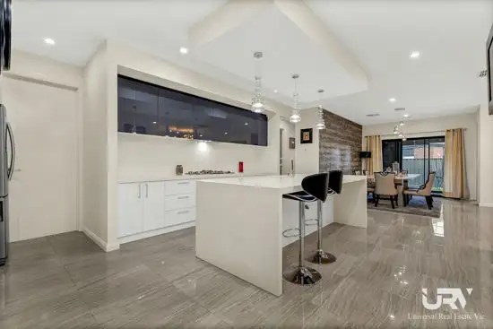 Sixth view of Homely house listing, 329 Highlander Drive, Craigieburn VIC 3064