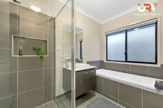 Fifth view of Homely house listing, 34 Kangaroo Road, Craigieburn VIC 3064
