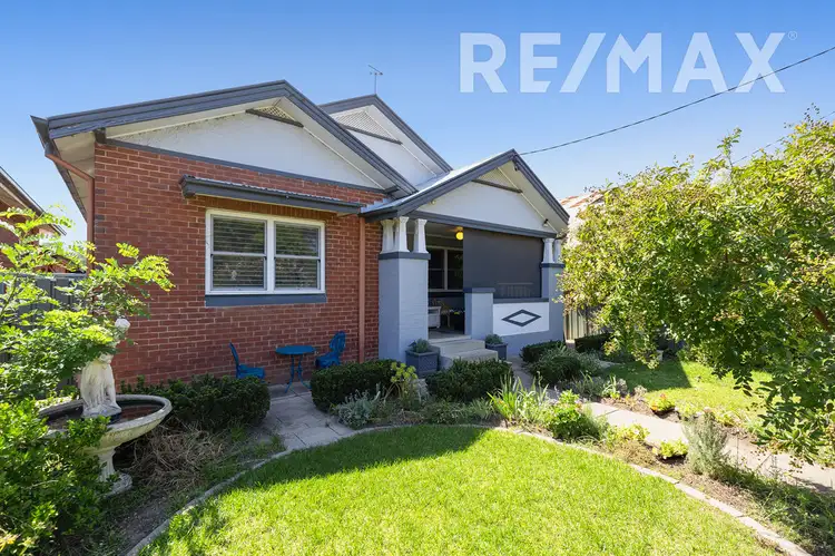 67 Tarcutta Street