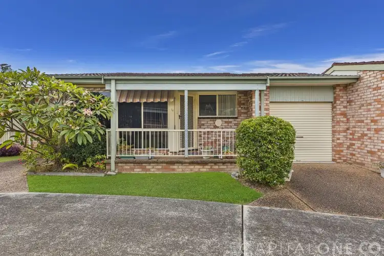 16 Gilbert Avenue, Gorokan NSW 2263