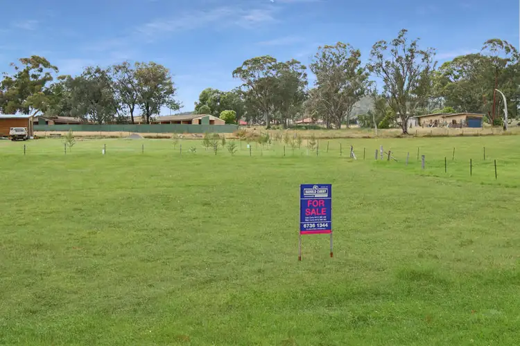 37 & 39 Wood Street, Tenterfield NSW 2372