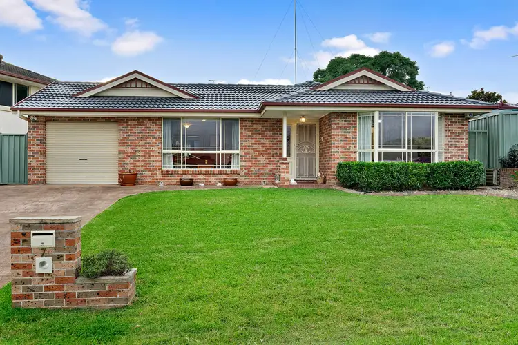 7 Winna Place, Glenmore Park NSW 2745
