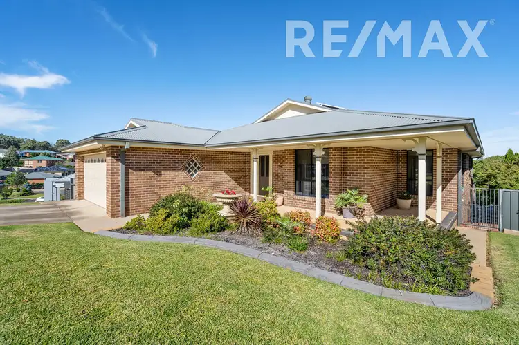 74 Brooklyn Drive, Bourkelands NSW 2650