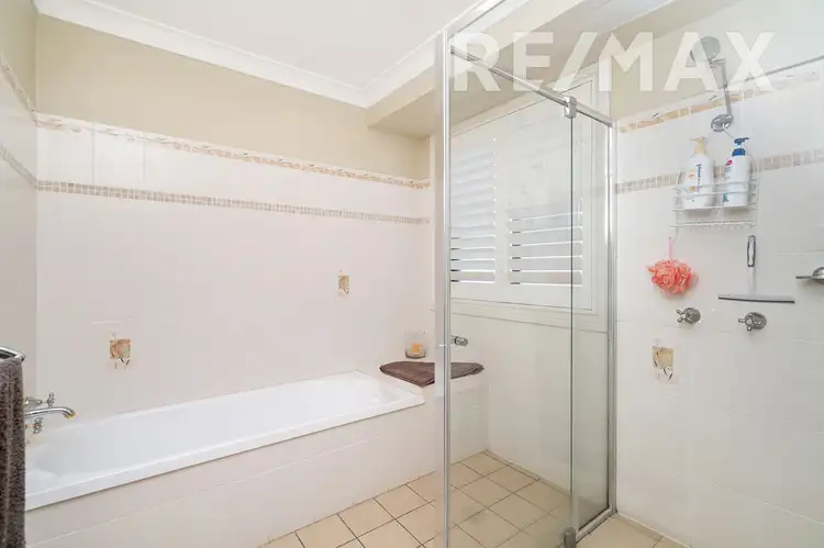 Sixth view of Homely house listing, 74 Brooklyn Drive, Bourkelands NSW 2650