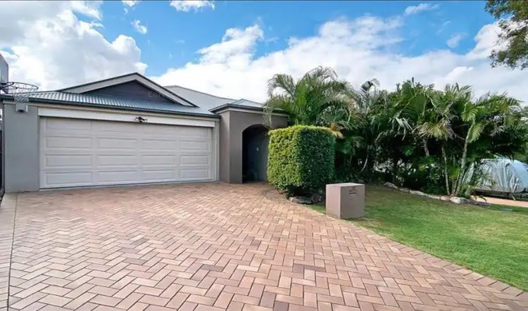 10 Piccadilly Pl, Forest Lake QLD 4078