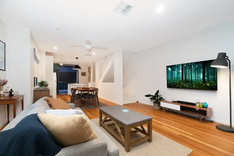 8/126 School Road, Yeronga QLD 4104