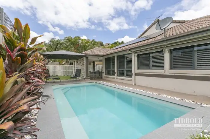 48 Penzance Drive, Redland Bay QLD 4165