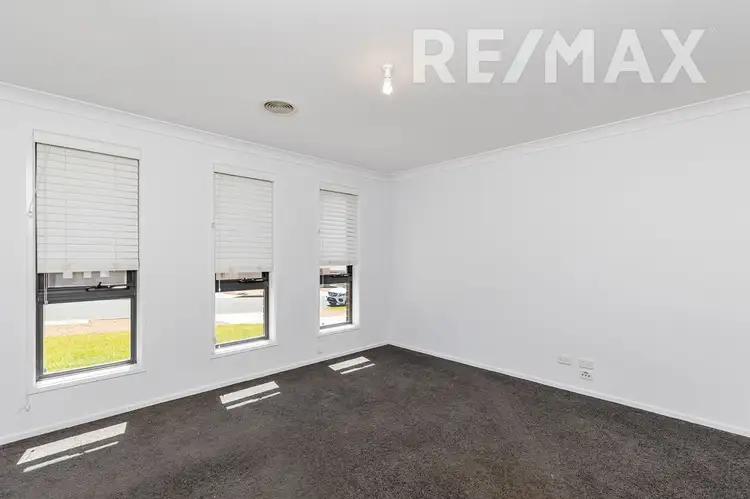 Second view of Homely house listing, 27 Alma Crescent, Estella NSW 2650