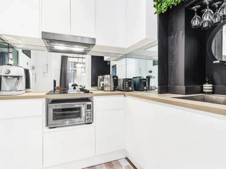 Second view of Homely studio listing, 5/5 Darley St, Darlinghurst NSW 2010