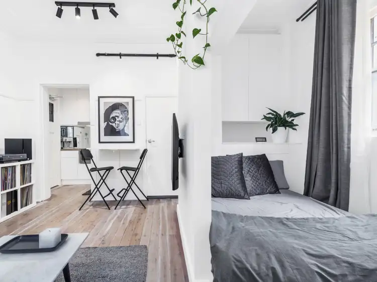 Third view of Homely studio listing, 5/5 Darley St, Darlinghurst NSW 2010