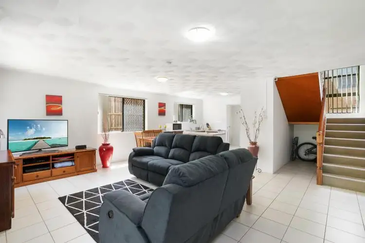 Main view of Homely unit listing, 1/16 SHIELDS STREET, Redcliffe QLD 4020