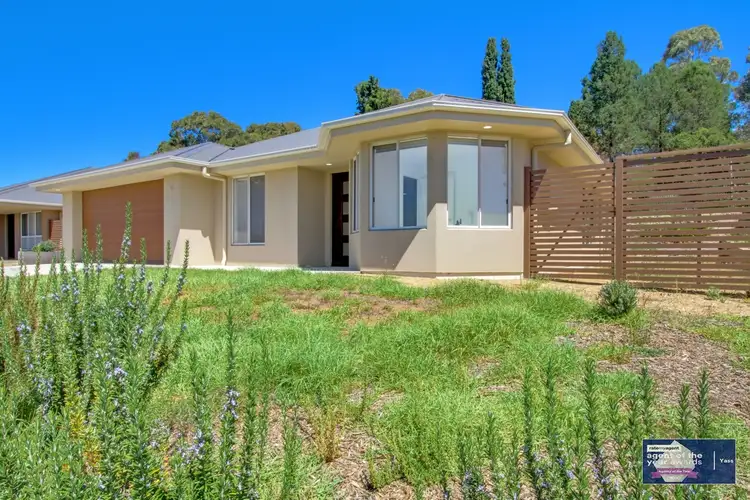 53 Shaw Street, Yass NSW 2582