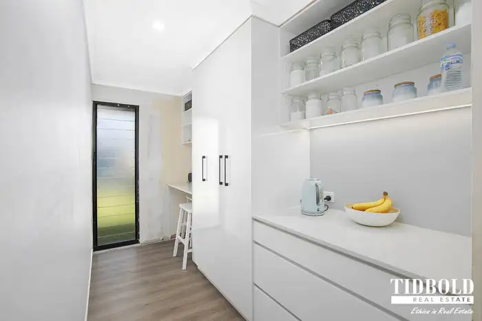 Seventh view of Homely house listing, 63 Alexandra Circuit, Alexandra Hills QLD 4161