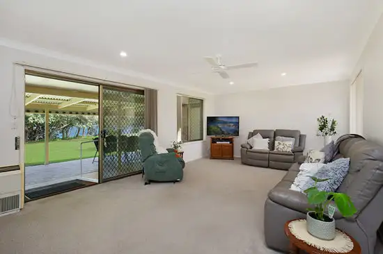 Sixth view of Homely semi-detached listing, 1/122 Jacaranda Ave, Tweed Heads West NSW 2485