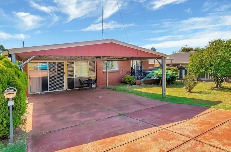 11 Loudon Street, South Toowoomba QLD 4350
