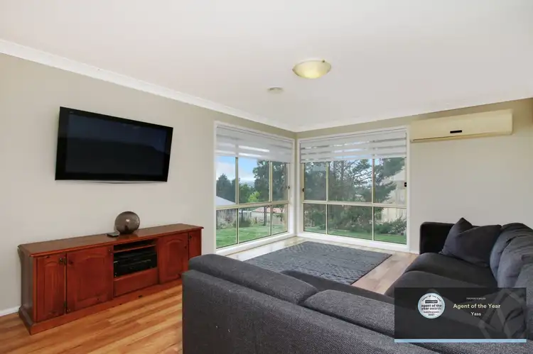 Sixth view of Homely house listing, 6 Clifton Place, Yass NSW 2582