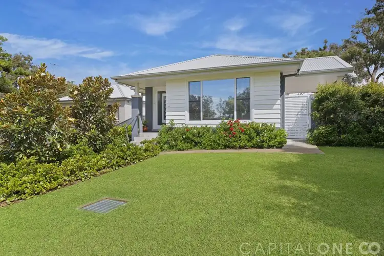 24 Malvina Parade, Gorokan NSW 2263