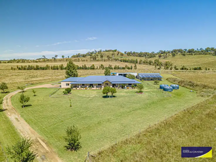 415 Boorolong Road, Armidale NSW 2350