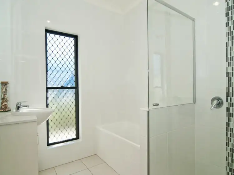 Sixth view of Homely house listing, 2/ 11 Allamanda Avenue, Buderim QLD 4556