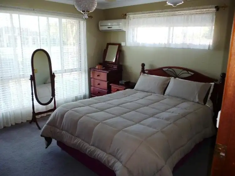 Third view of Homely house listing, 105 Wallace  Street, Macksville NSW 2447