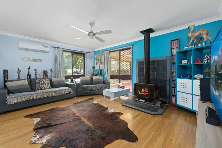 Second view of Homely house listing, 9 Serpentine Place, Eagle Vale NSW 2558