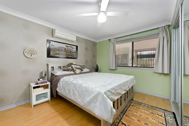Fifth view of Homely house listing, 9 Serpentine Place, Eagle Vale NSW 2558