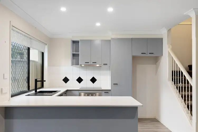 11/1 Secondary Street, Upper Coomera QLD 4209