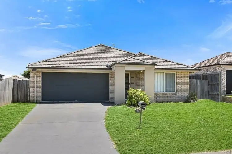 8 Dornoch Crescent, Raceview QLD 4305