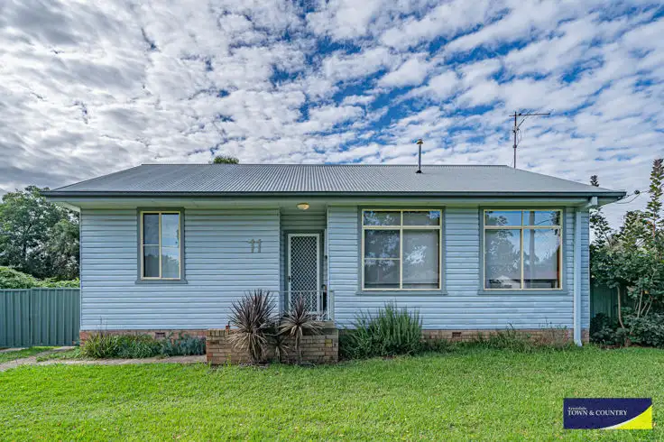 Main view of Homely house listing, 11 Elizabeth Street, Armidale NSW 2350