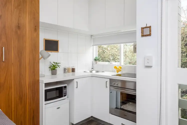 Fourth view of Homely apartment listing, 8/829 Park Street, Brunswick VIC 3056