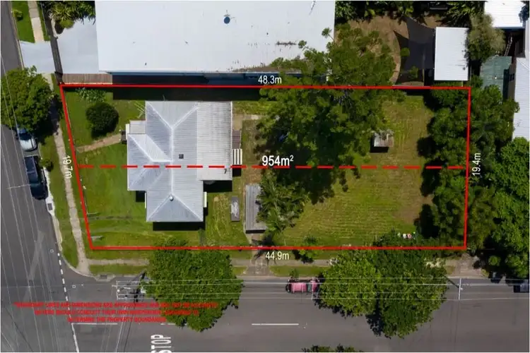 96 Nash Street, Sandgate QLD 4017
