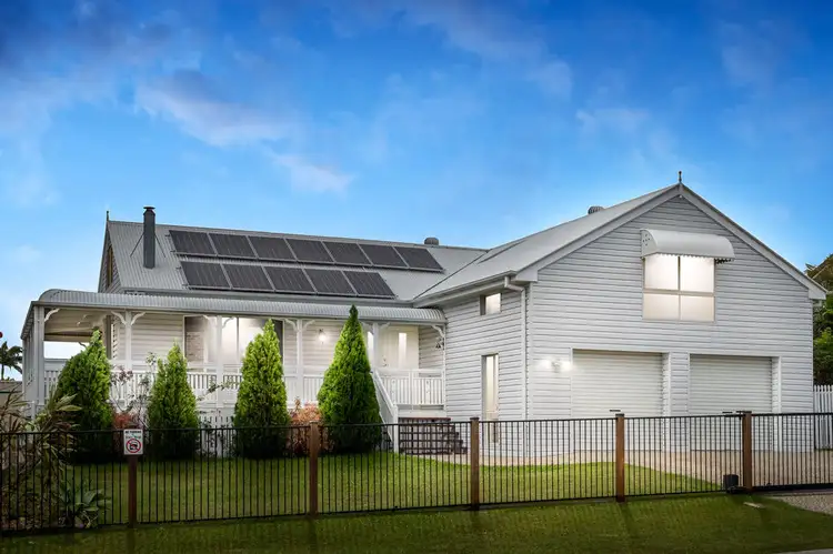 Main view of Homely house listing, 10 Lynanda Court, Rothwell QLD 4022