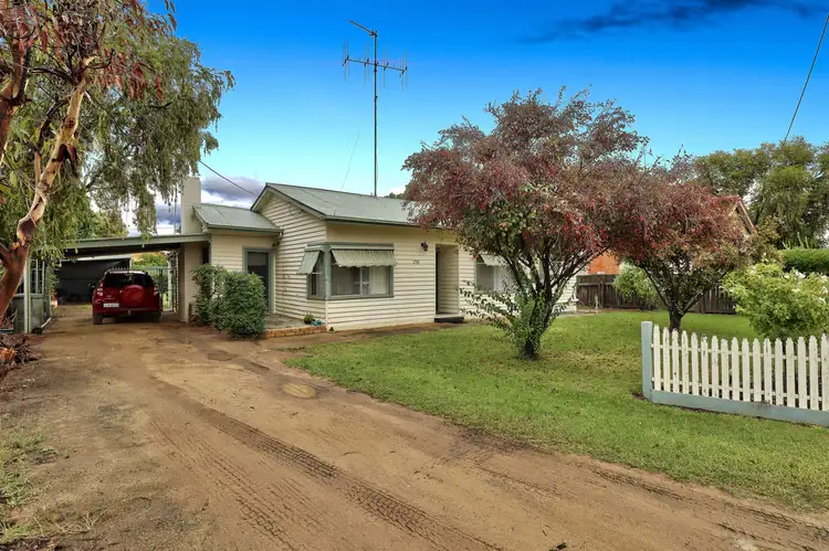 290 Poictiers Street, Deniliquin NSW 2710