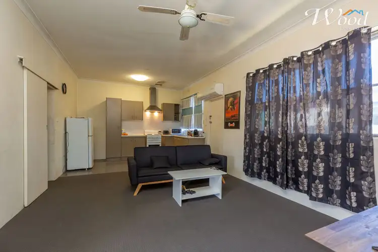 Third view of Homely block of units listing, 1-4/200 Kiewa Street, South Albury NSW 2640