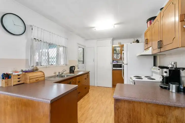 Second view of Homely house listing, 2 Emerald Street, Clontarf QLD 4019