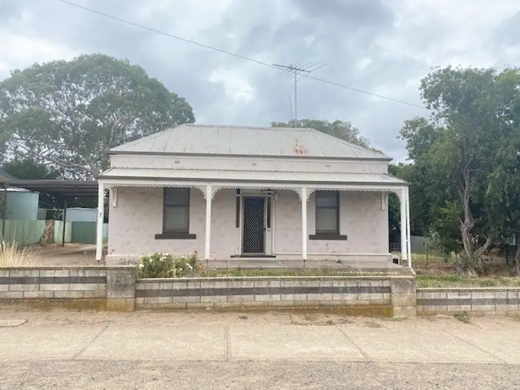 7 Charles, Murray Bridge SA 5253