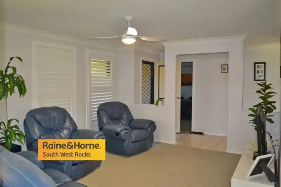 Fifth view of Homely house listing, 32 Peter Mark Circuit, South West Rocks NSW 2431