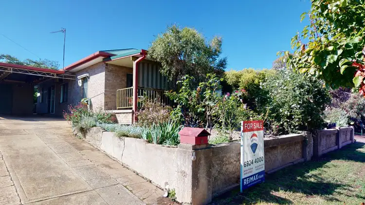 8 Goulburn Street, Junee NSW 2663