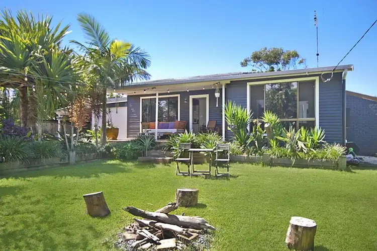 25 Fingal Road, Fingal Head NSW 2487