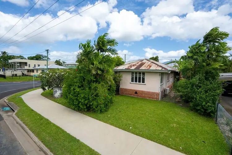 387 Lake Street, Cairns North QLD 4870