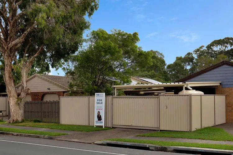 1/144 Kumbari Ave, Labrador QLD 4215