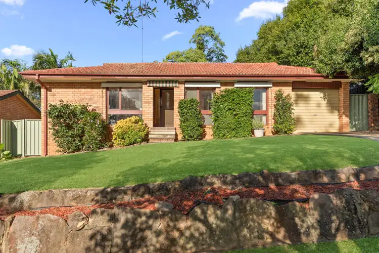 6 Jarrah Avenue, Bradbury NSW 2560