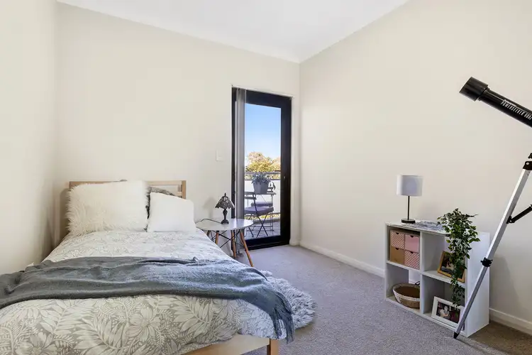 Fourth view of Homely unit listing, 18/1 Glenmore Ridge Drive, Glenmore Park NSW 2745