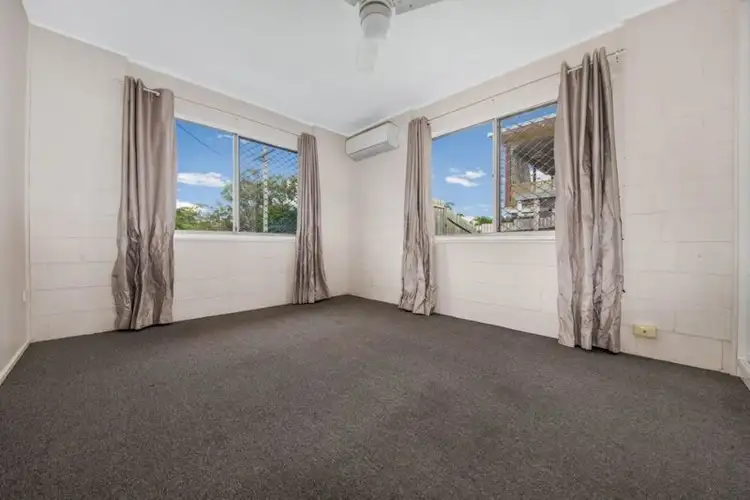 Sixth view of Homely house listing, 10 Clark Street, Clinton QLD 4680