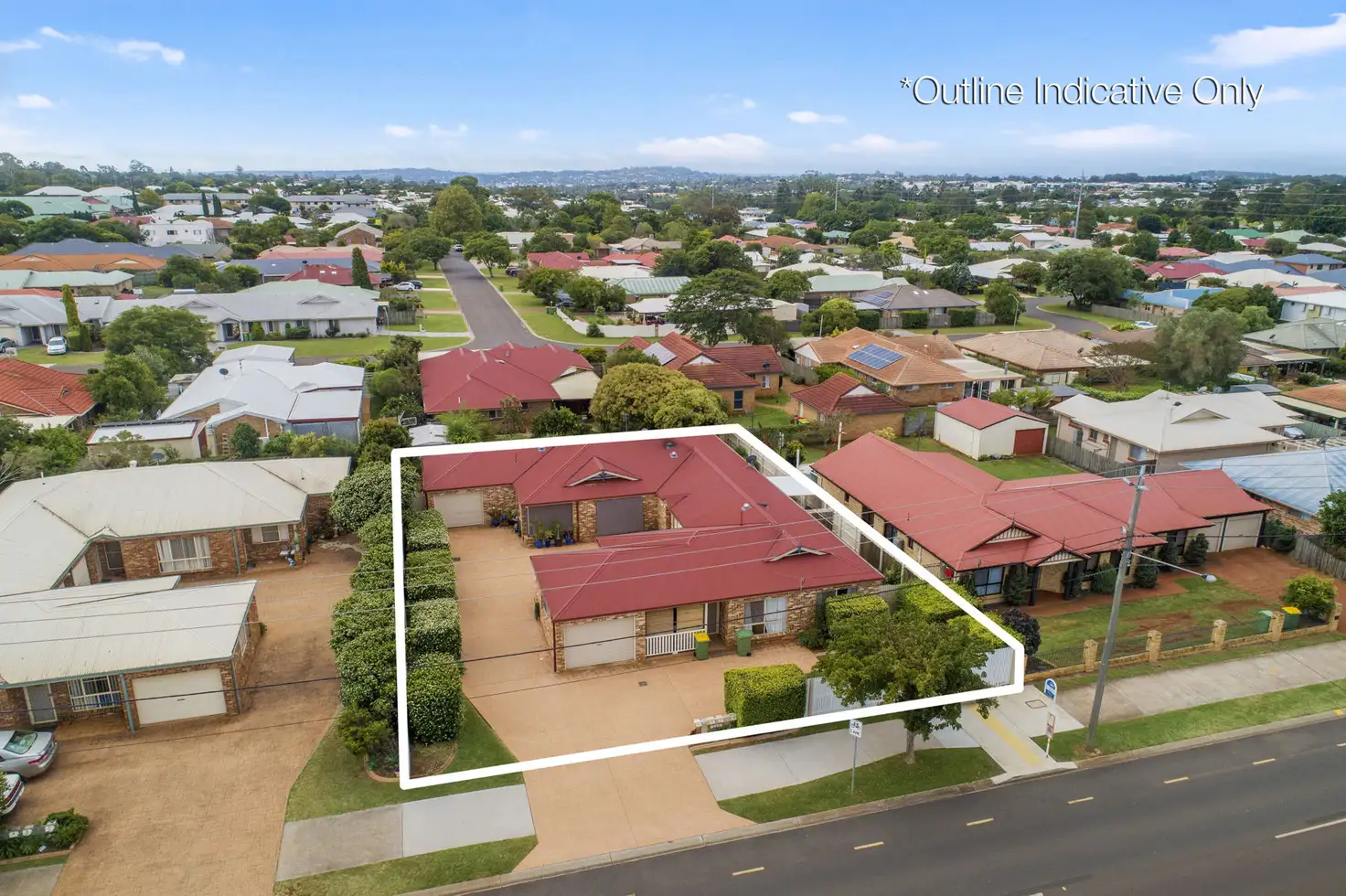 Main view of Homely block of units listing, 243 Nelson Street, Kearneys Spring QLD 4350