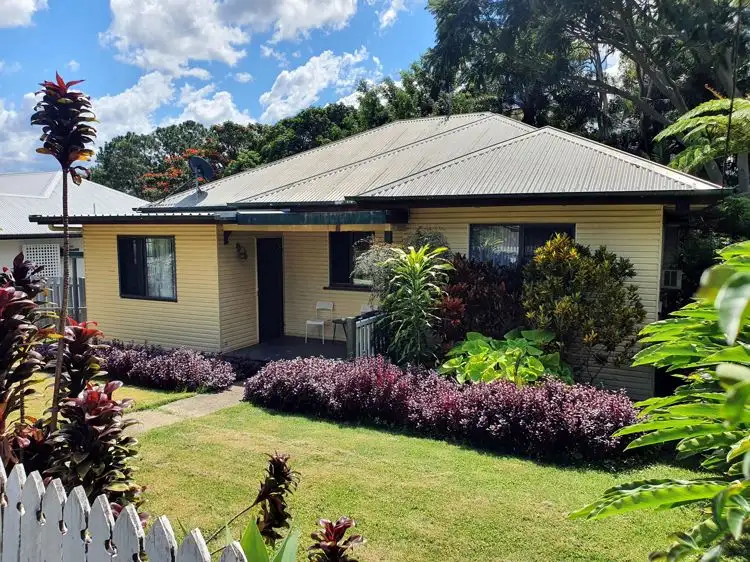 159 Howard Street, Nambour QLD 4560