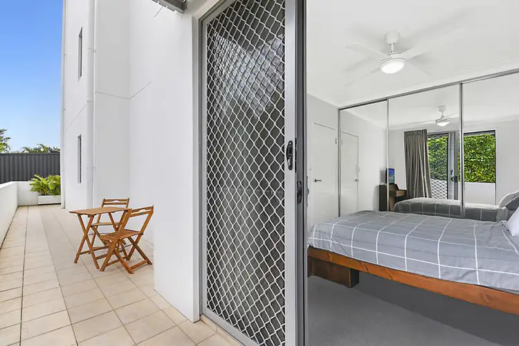 Sixth view of Homely unit listing, 2/2254 Gold Coast Highway, Mermaid Beach QLD 4218